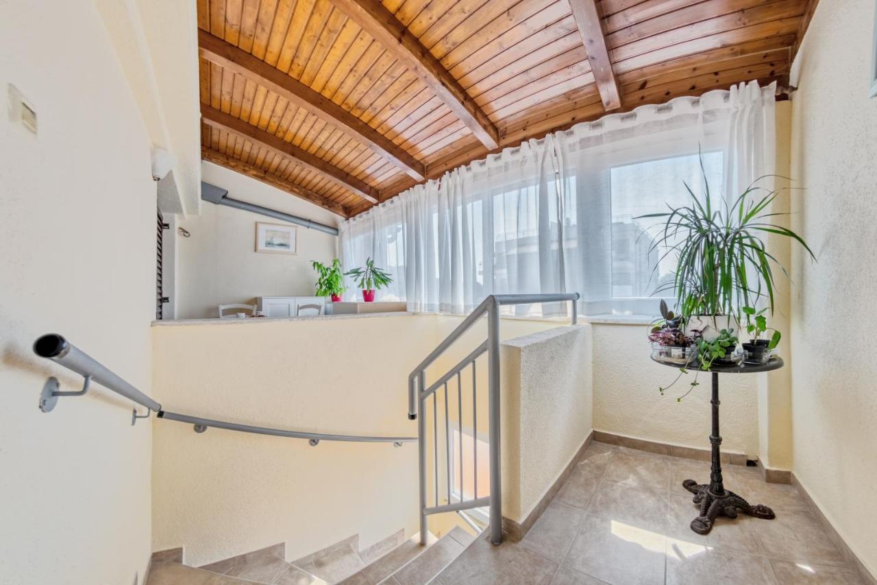 Apartamento Penthouse Zola With Private Parking Medulin Exterior foto